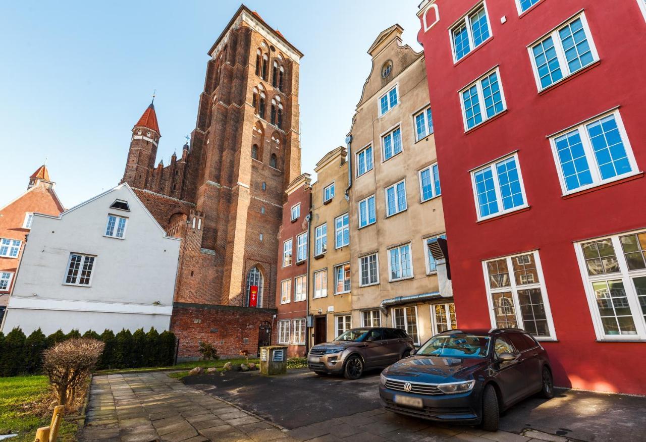 Old Town Piwna Apartment กดัญสก์ ภายนอก รูปภาพ