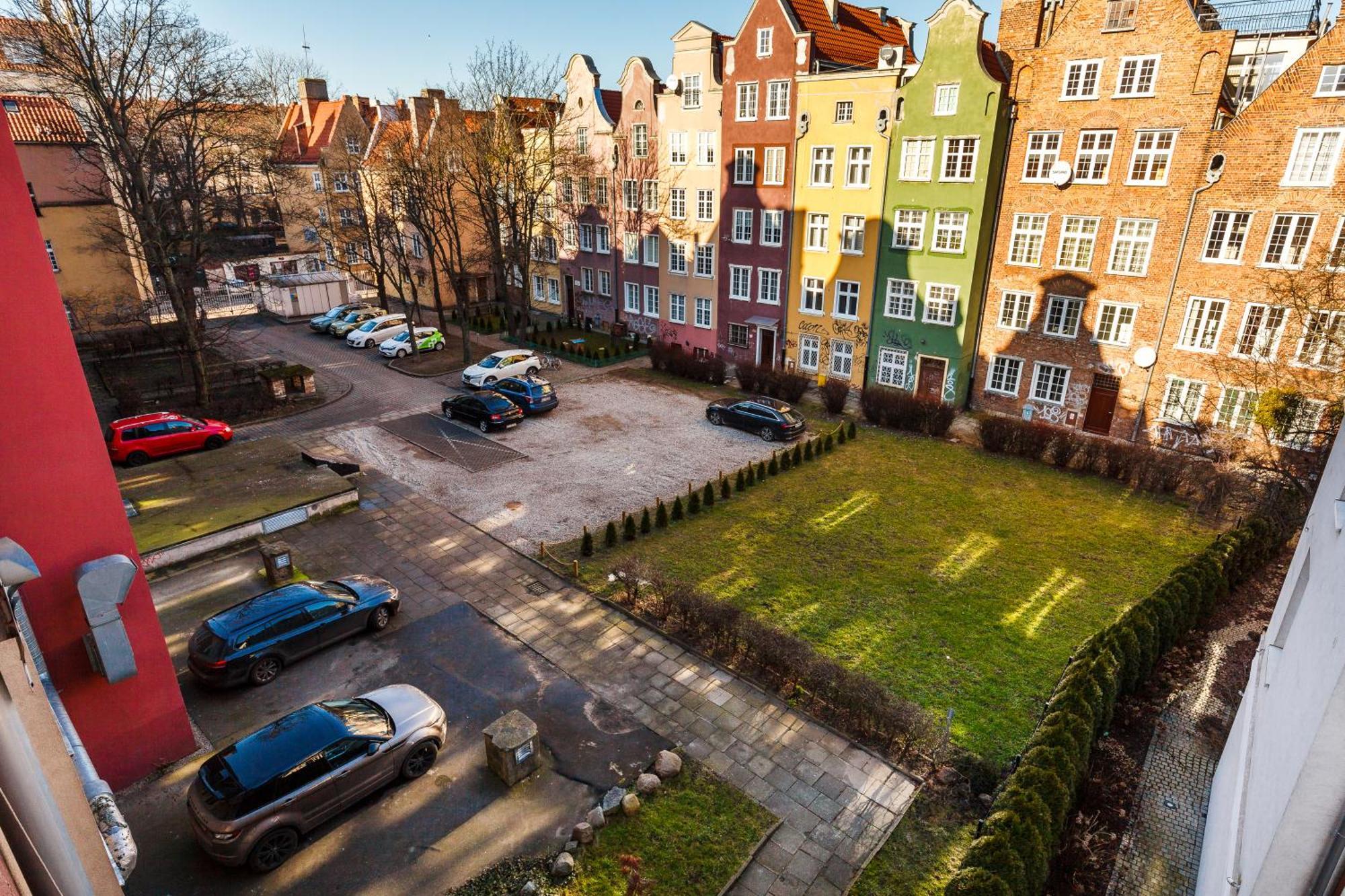 Old Town Piwna Apartment กดัญสก์ ภายนอก รูปภาพ
